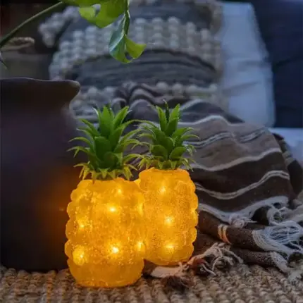 LED Acrylic Pineapple Garden Decor