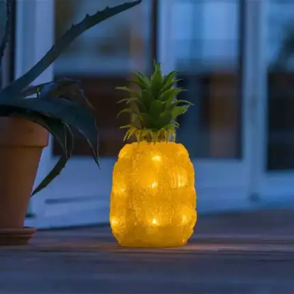 LED Acrylic Pineapple Garden Decor