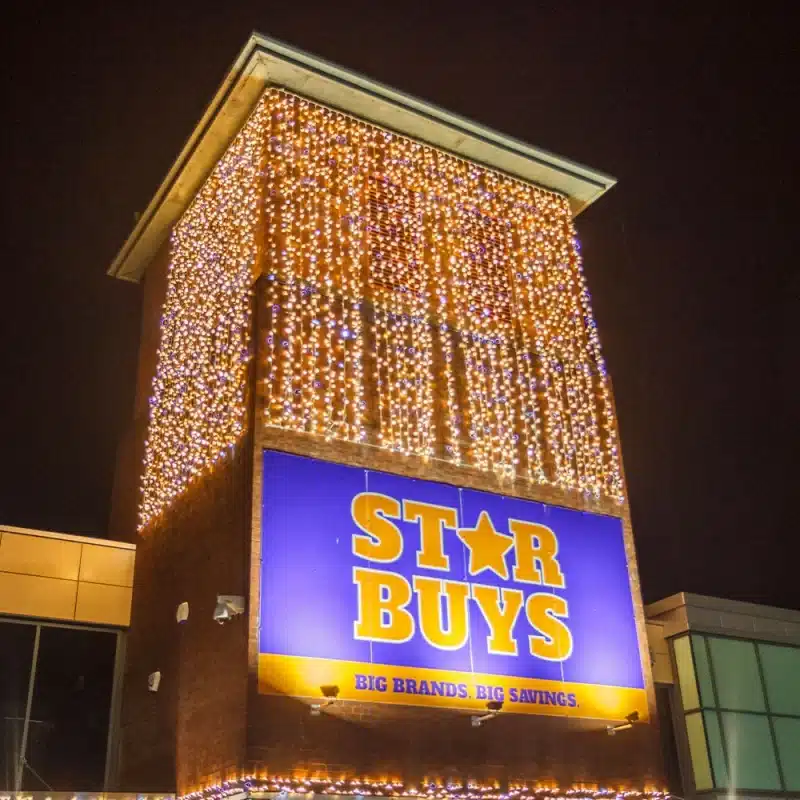 Connectable-Curtain-Lights-6M-Warm-White-With-Ice-White-Flash-Front-Angle Connectable curtain lights 6m warm white with ice white flash front view